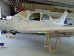  &quot;Graupner in Groß&quot; oder Flugzeugbau im Maßstab 1:1